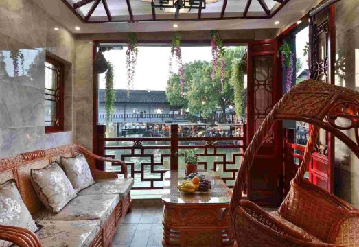 Regalia Riverside Boutique HotelHotel Overview