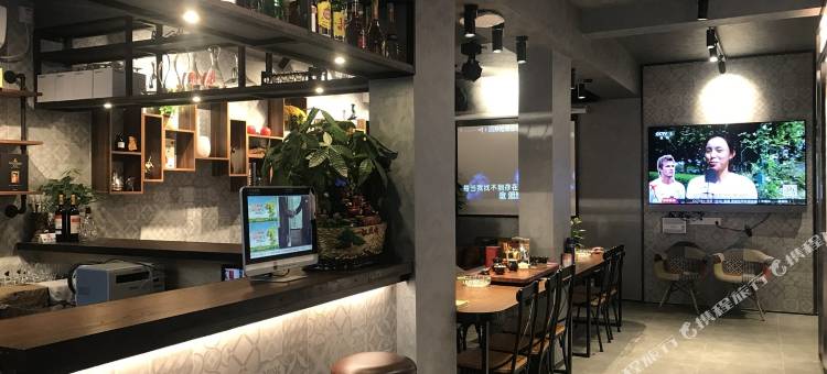 深圳宿醉Ellen客栈(海滨路分店)图片