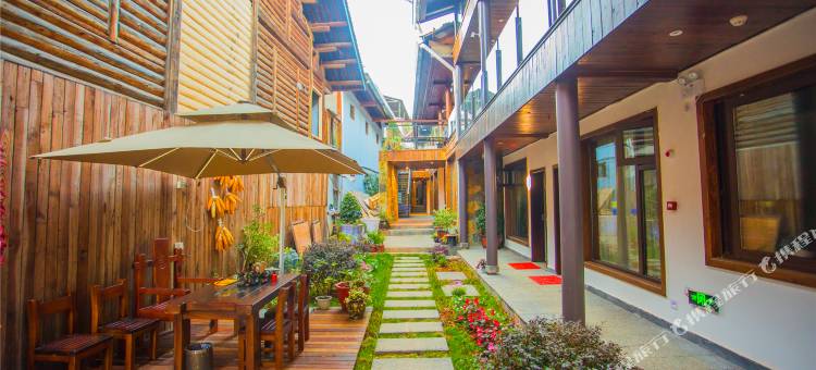 泸沽湖牧云别苑图片