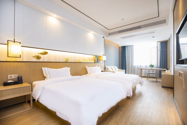 清沐铂金酒店丹阳眼镜城高铁站店