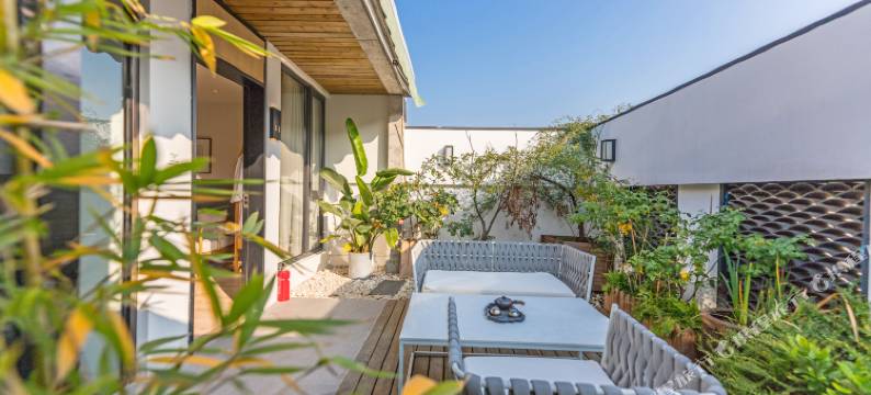 CITY·不二居客栈(苏州观前街平江路店)图片