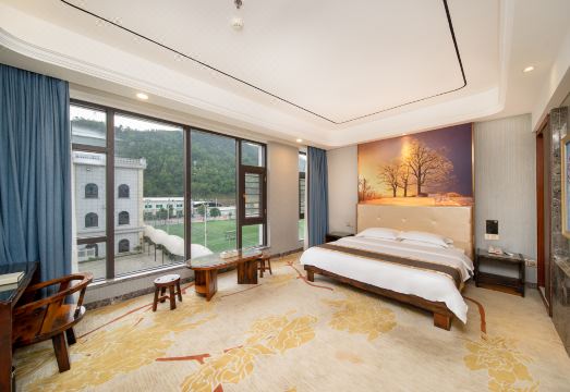 Longfeng Sports Theme Hotel Hotel Overview