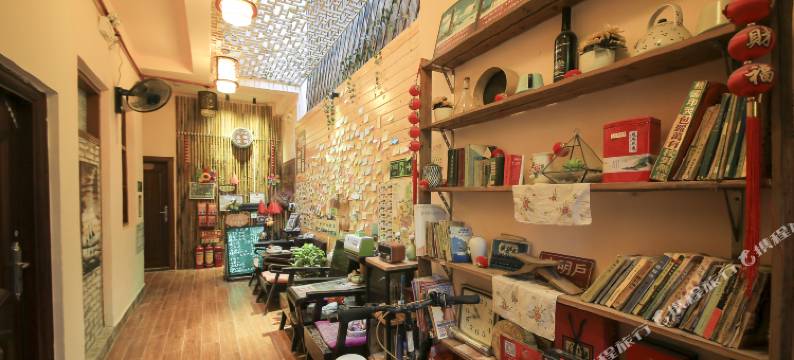 潮州坐城客栈图片