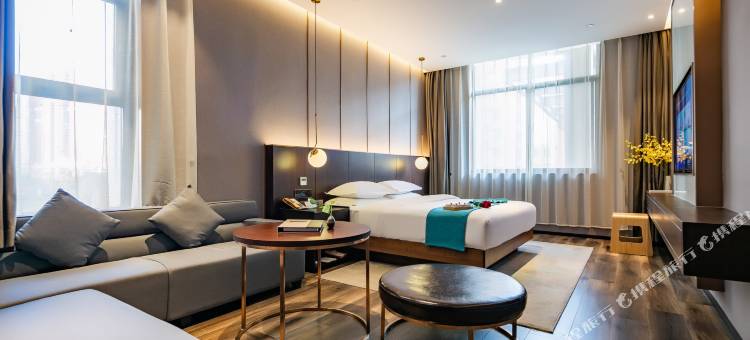 铂煜朗酒店(西安凤城三路市第三人民医院地铁站店)图片