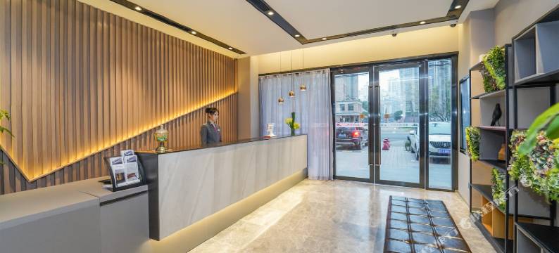 如家商旅酒店(上海曹杨路隆德路地铁站店)图片