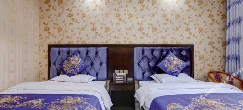 TOWO上品酒店(海螺沟店)图片