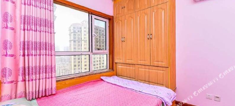 青岛海边雅居酒店图片