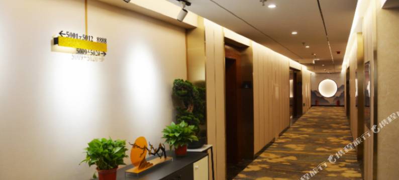 牙克石巴斯顿酒店图片