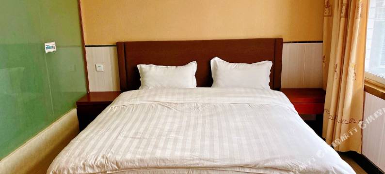 成都三弟民宿(伏龙小区店)图片