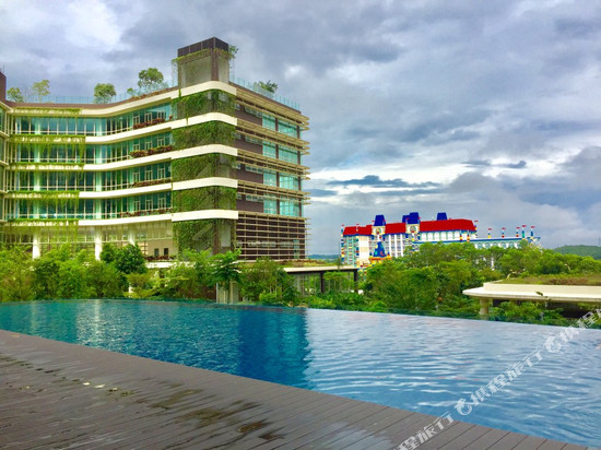 新山盛捷依斯干达美迪尼服务公寓