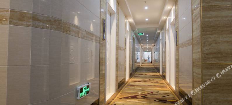 梦之恋主题酒店(珠海拱北口岸店)图片