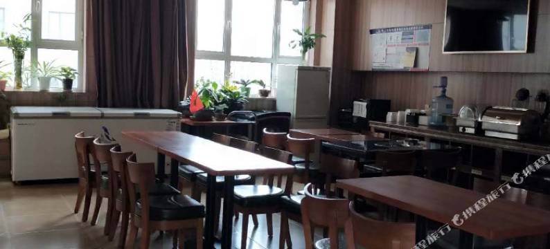 鞍山爱巢温泉度假酒店图片