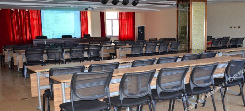 昭苏国泰悦港大酒店(人民政府店)图片