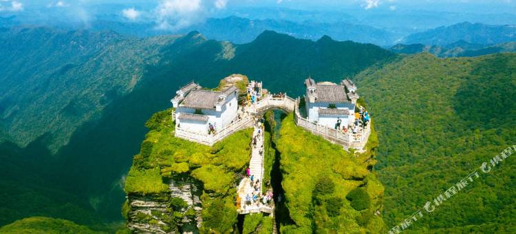 梵净山拾悦民宿(寨沙侗寨店)图片