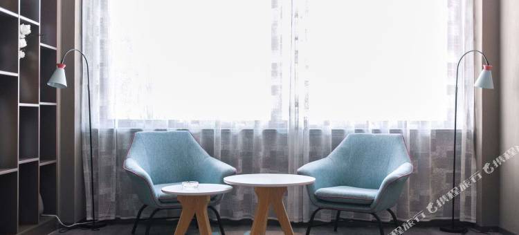 如家·neo(南京桥北弘阳广场泰山新村地铁站店)图片