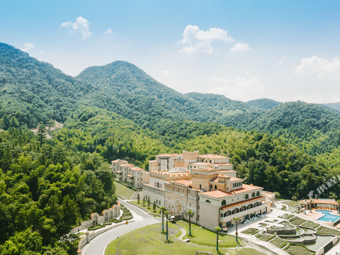 绍兴贡帝·托斯卡纳城堡温泉度假酒店