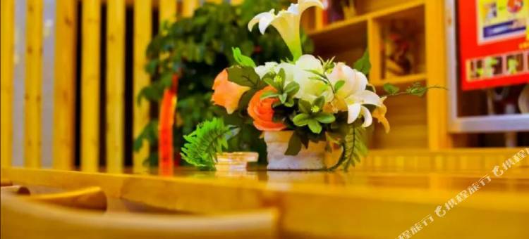 克拉玛依红十月精品酒店图片