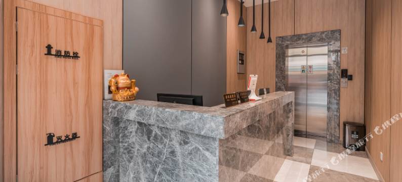 上海福乐精选酒店(虹桥机场淞虹路地铁站店)图片