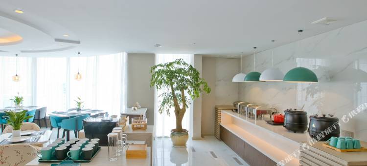 白玉兰酒店(连云港苏宁广场店)图片