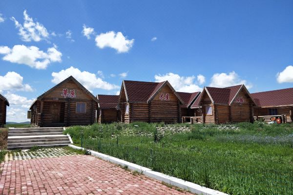 东乌旗九曲弯度假民宿