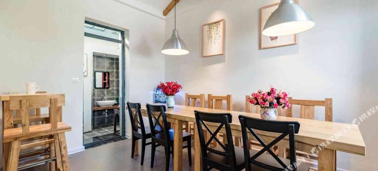 素羽客栈(泰山环山路店)图片