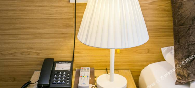 蔚徕J酒店(无锡火车站中山路店)图片