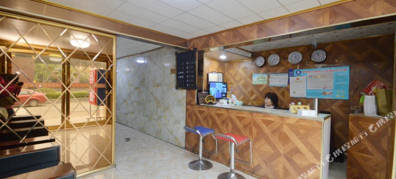 南京彭玉华精品宾馆(东南大学成贤学院泰山新村地铁站店)图片