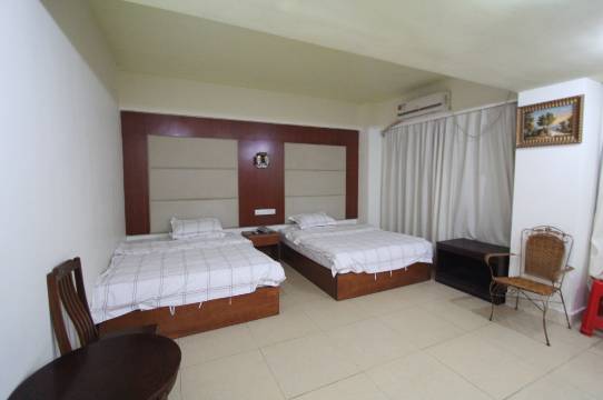 茂名新港湾旅馆