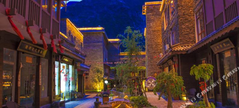 桃坪羌寨莎朗风情酒店图片