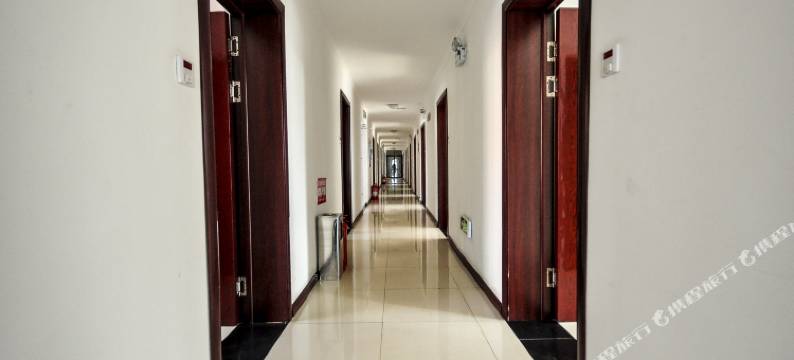 兴城鸿瑞达宾馆图片