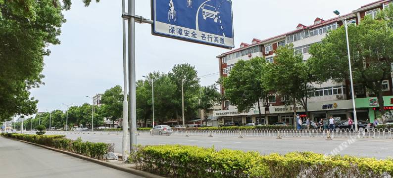 天津金普顿住宿(靖江路地铁站店)图片