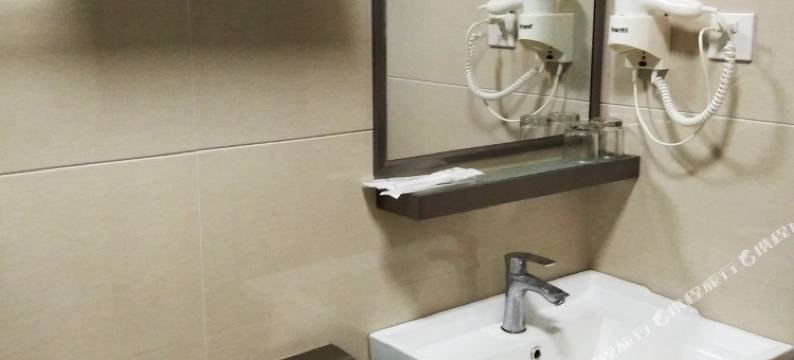 英德峰林宾馆图片