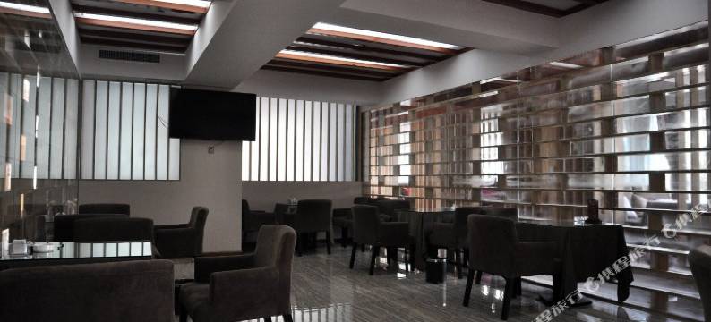 林芝忆家酒店图片