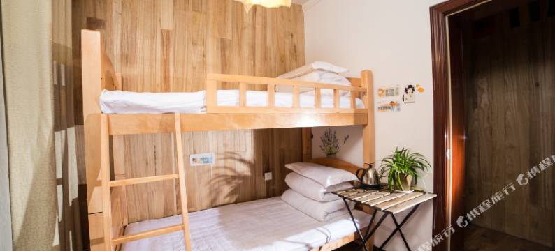 归耦小镇青年旅舍图片