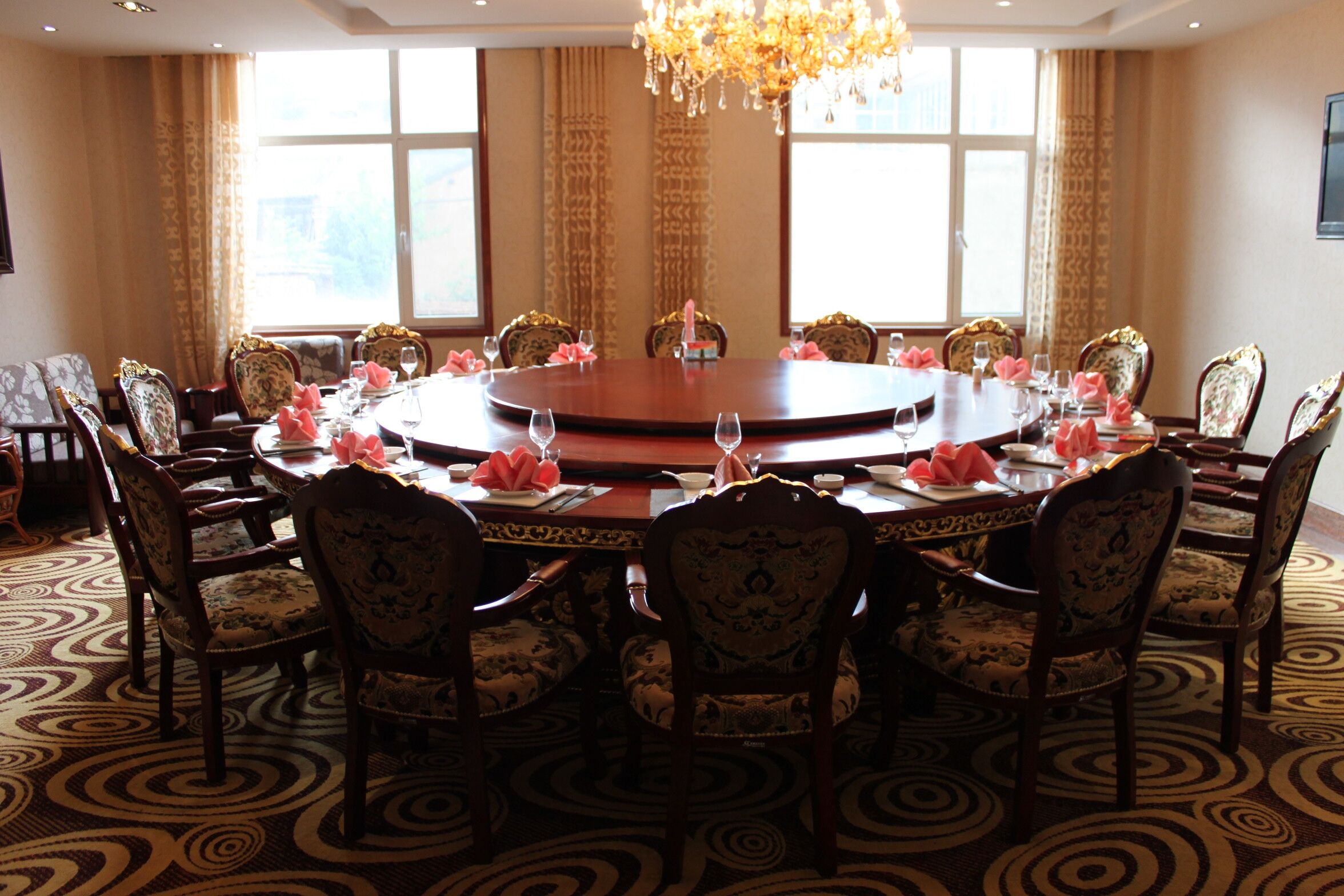 Longhai Hotel Over view