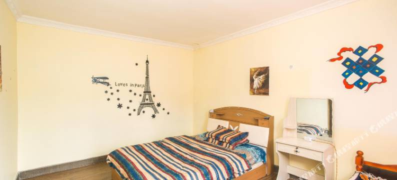 拉萨灿烂千阳客栈(八廓街店)图片