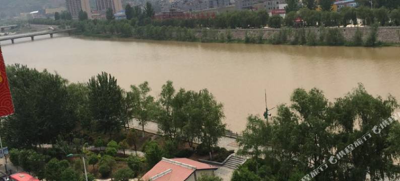 丹凤君临天下主题酒店图片