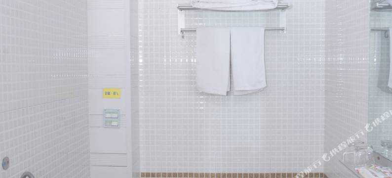 平度易捷假日酒店图片