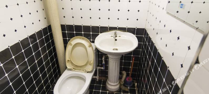 伊春冬雨旅店图片