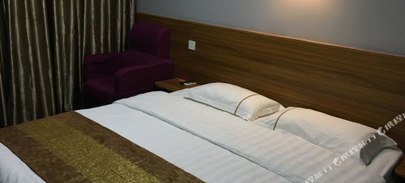 鑫南湖宾馆(南郊机场川文艺店)图片