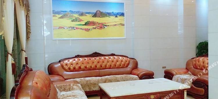 罗平林硕假日酒店图片