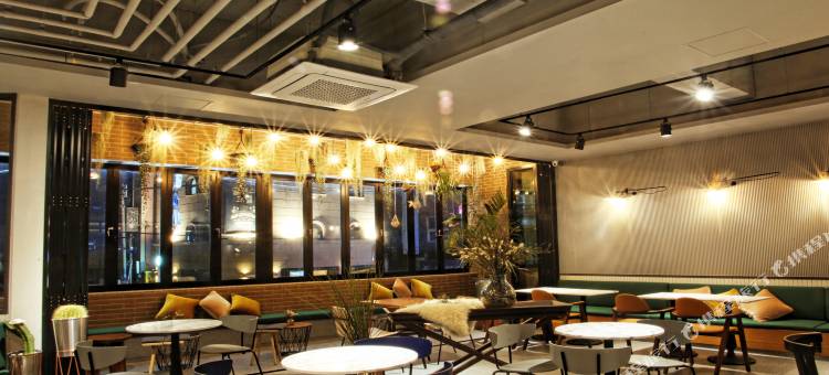 贝行德酒店(Bay Hound Hotel)图片