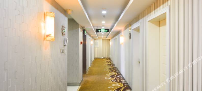 乌拉假日酒店(汝州金庚康复医院店)图片