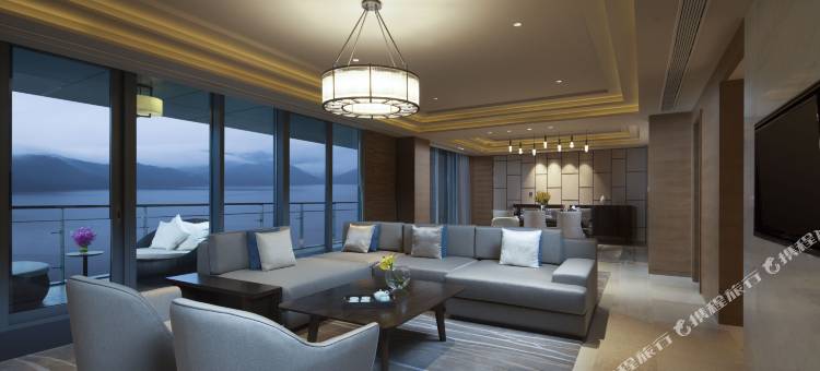 杭州千岛湖皇冠假日酒店图片