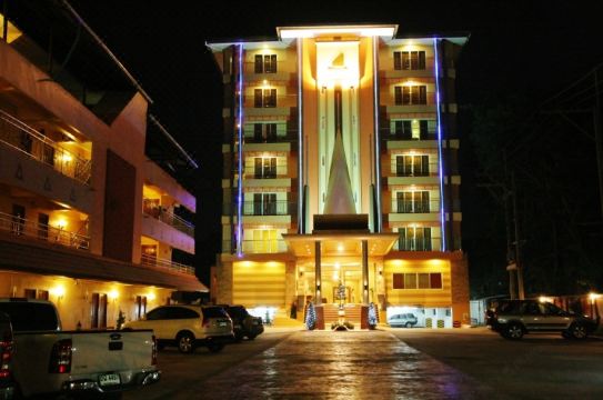 Siam Platinum PattayaHotel Overview