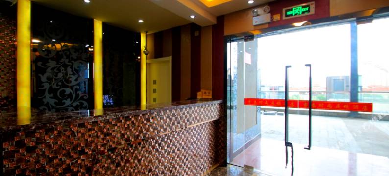 吉泰连锁酒店(上海华山医院顾村公园地铁站店)图片