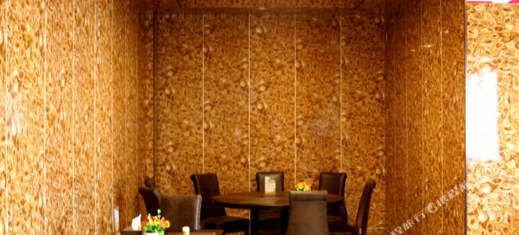 塔城托里鼎盛大酒店图片