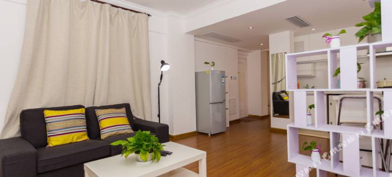 浦江之畔民宿(上海福州路店)图片