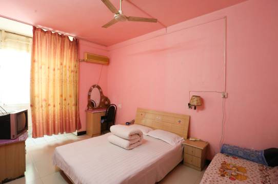 康佳宾馆(西安沙井村店)