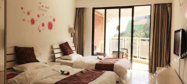 深圳小梅沙倚海听风公寓图片